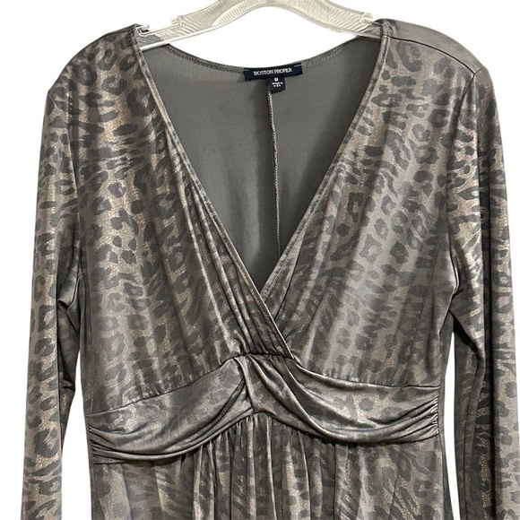 Boston Proper Animal Print V-Neck Knee Length Dress Size M - Picture 2 of 8